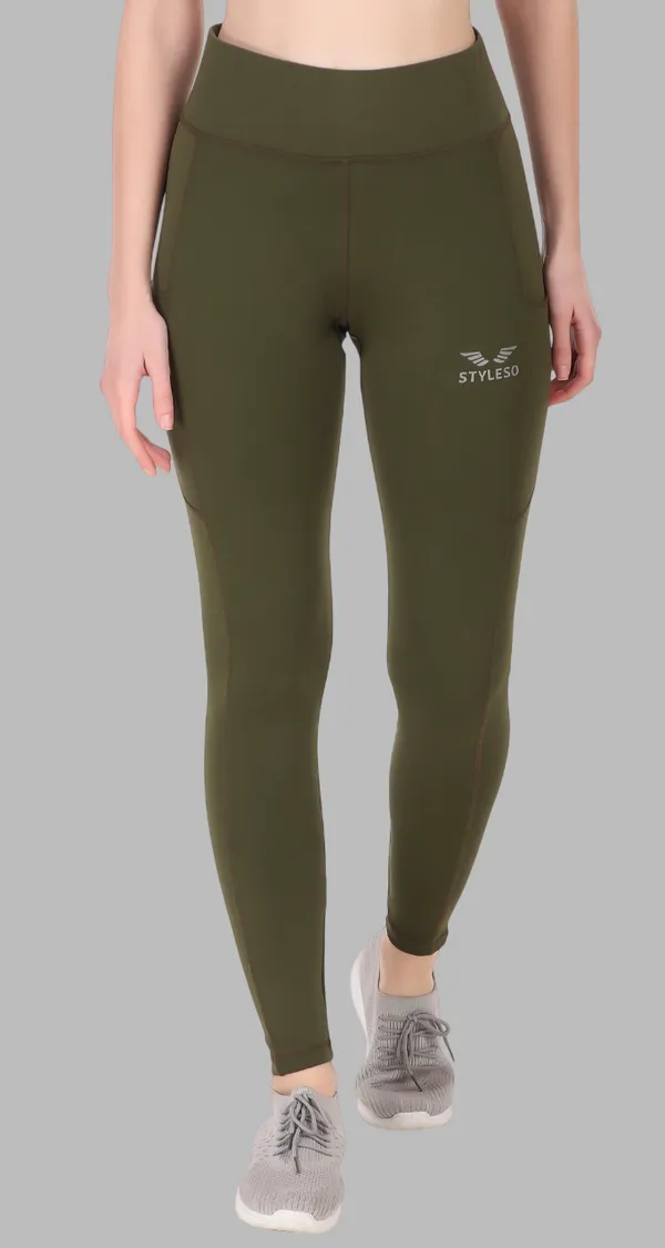 Dark_Green_Lycra_Blend_Solid_Tights_For_Women