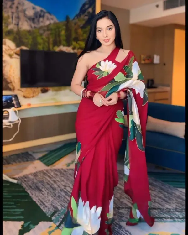 Scintillating_1-Minute_Ready_To_Wear_Red_Georgette_Saree