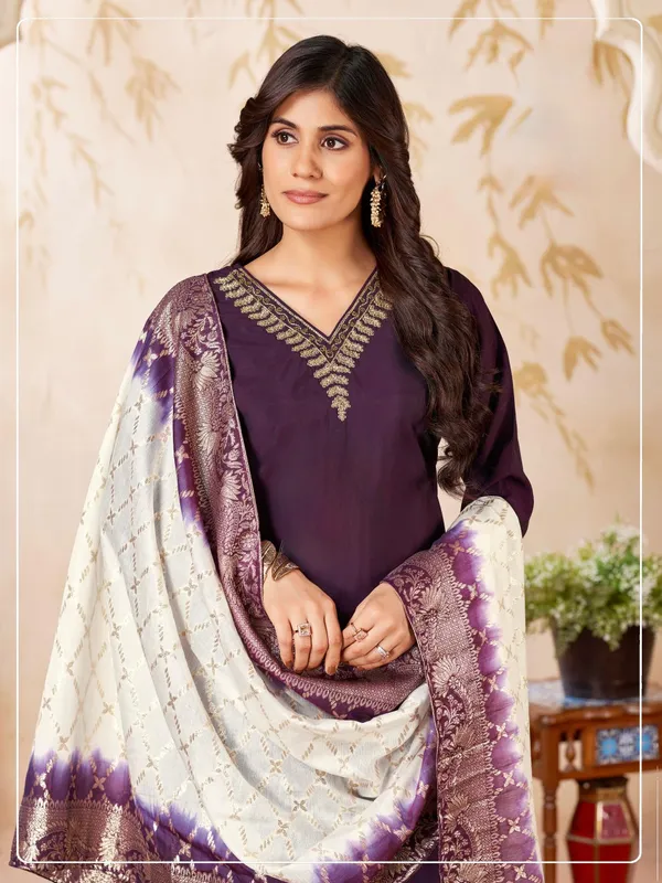 Dual_Color_1-Minute_Ready_To_Wear_Georgette_Saree_With_Blouse_Piece