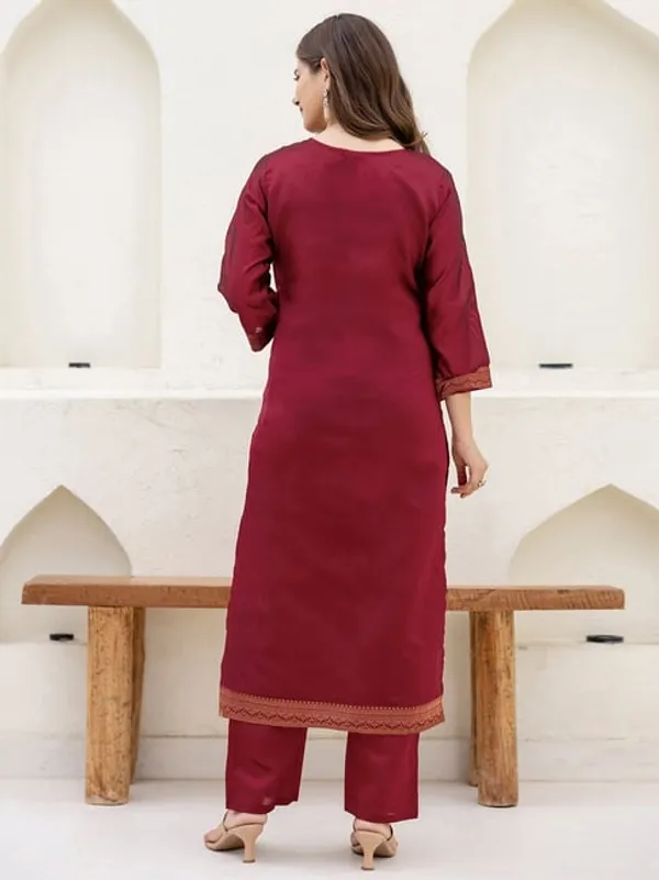 Maroon_Color_Art_Silk_Women_Kurti_With_Dupatta_&_Bottomwear