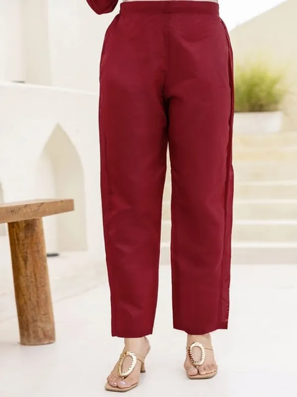 Maroon_Color_Art_Silk_Women_Kurti_With_Dupatta_&_Bottomwear