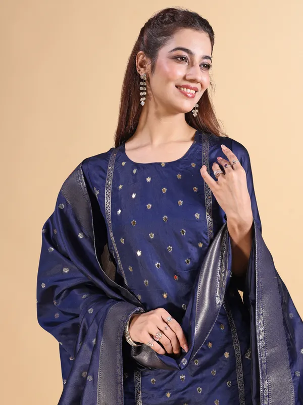 Navy_Blue_Silk_Jequrd_Three-Quarter_Sleeves_Mirror_Work_Kurta_Set_With_Dupatta