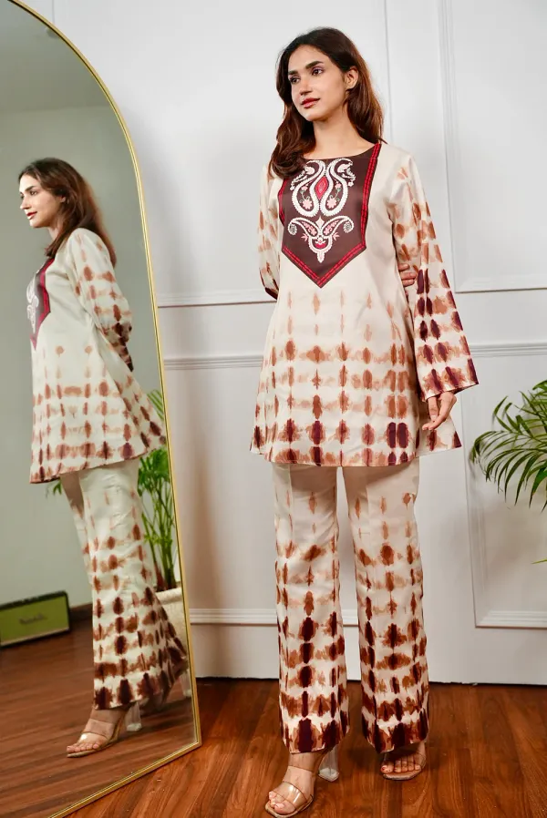 1_Min_Ready_To_Wear_Imported_Georgette_Bandhej_Saree_With_Heavy_Blouse