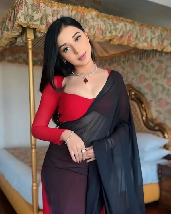 Prettiest_1-Minute_Ready_To_Wear_Red_And_Black_Georgette_Saree