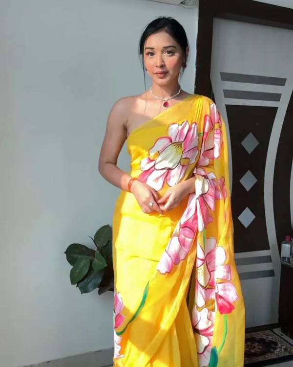 Ravishing_1-Minute_Ready_To_Wear_Yellow_Georgette_Silk_Saree
