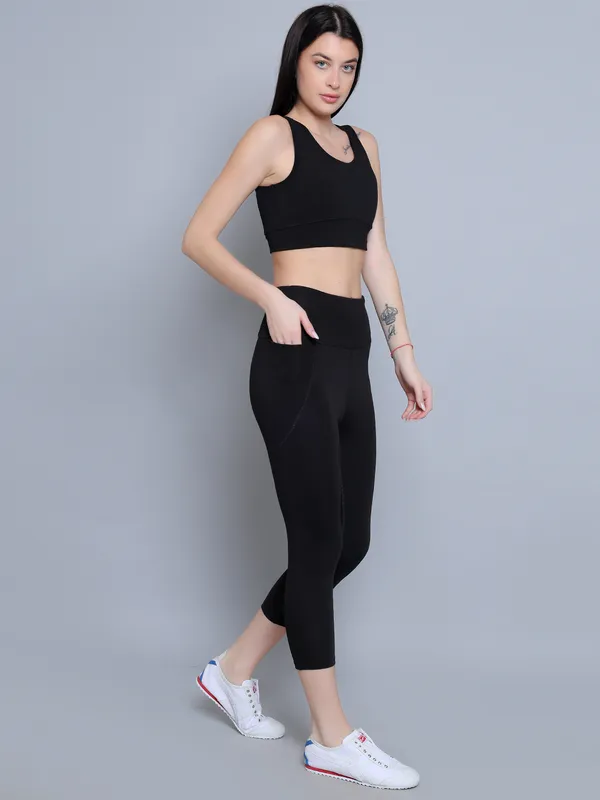 Black_Solid_Activewear_Workout_Yoga_Gym_Tights_&_Crop_Top_Sports_Bra_Set_Fitness_Yoga_Exercise_Solid_Co-ords_Sets
