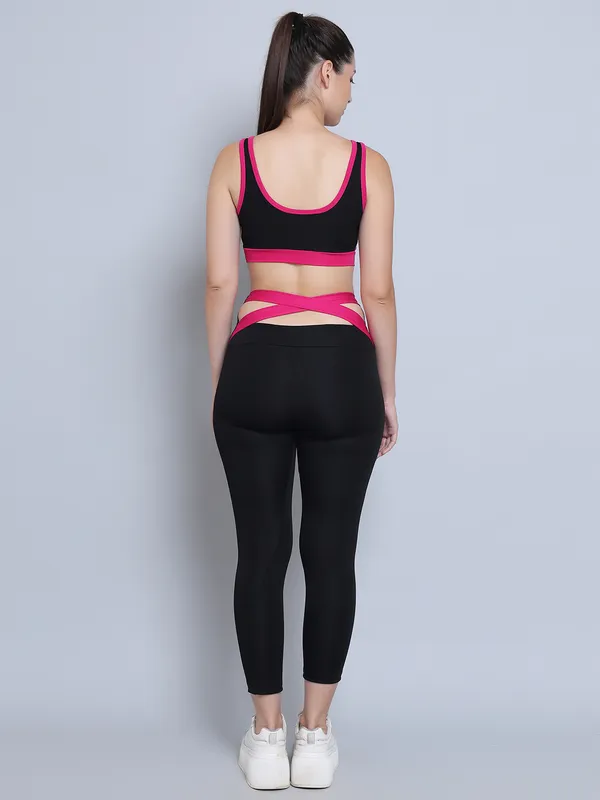 BlackMagenta_Activewear_Workout_Yoga_Gym_Tights_&_Crop_Top_Sports_Bra_Set/Fitness_Yoga_Exercise_Color_Blocked_Co-ords_Sets