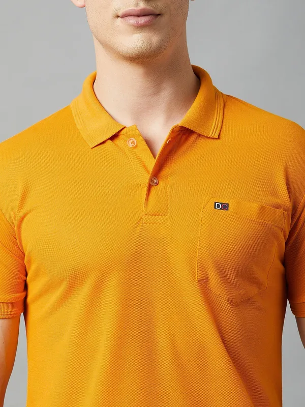 Gold_Cotton_Blend_Solid_T-Shirt_For_Men
