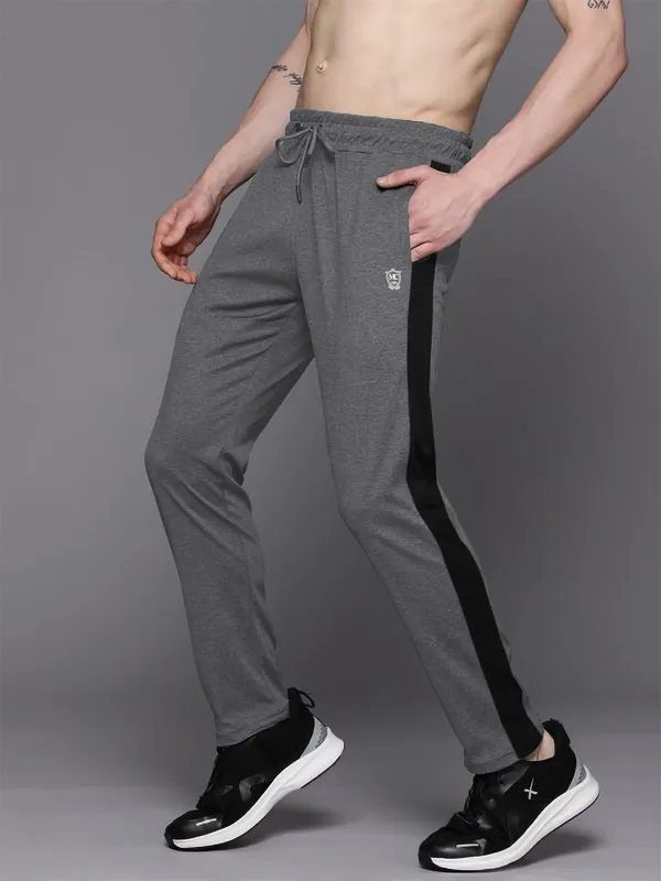 Grey_Cotton_Blend_Solid_Track_Pant_For_Men