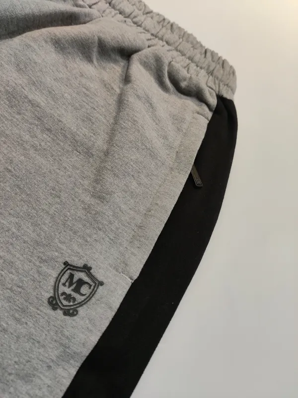 Grey_Cotton_Blend_Solid_Track_Pant_For_Men