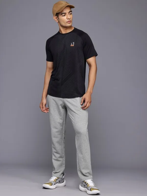 Grey_Cotton_Blend_Solid_Track_Pant_For_Men