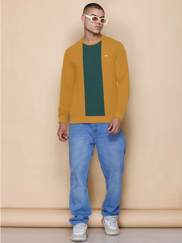 Yellow_Cotton_Blend_Printed_Full_Sleeve_Round_Neck_Sweatshirt_For_Men