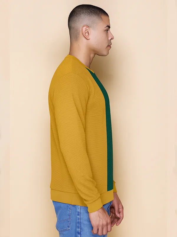 Yellow_Cotton_Blend_Printed_Full_Sleeve_Round_Neck_Sweatshirt_For_Men