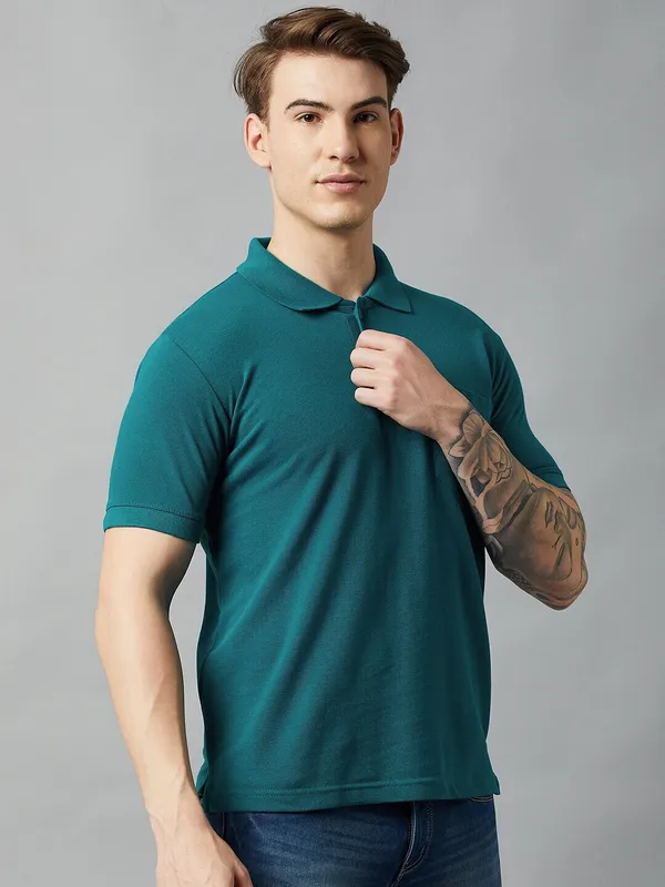 Blue_Cotton_Blend_Solid_T-Shirt_For_Men