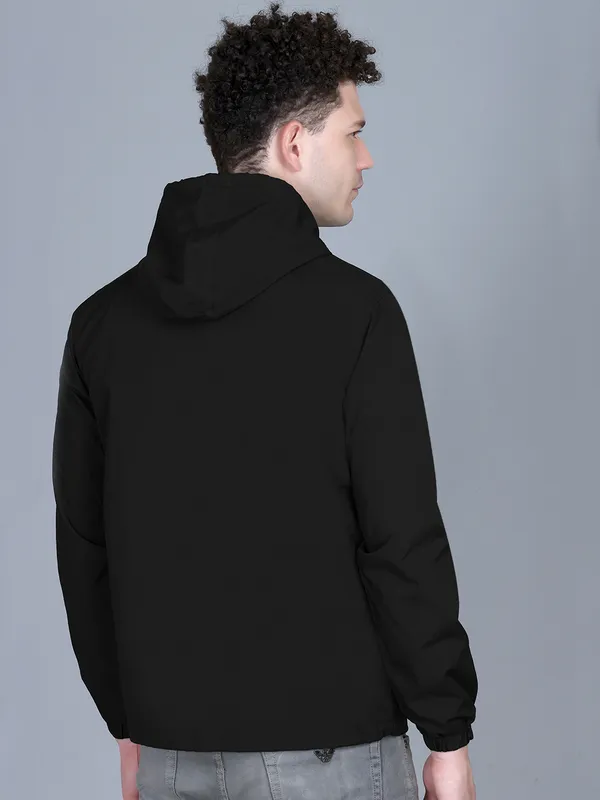 Black_Polyester_Solid_Regular_Fit_Jacket_For_Men