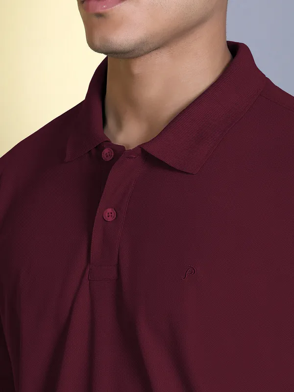 Maroon_Polyester_Solid_T-Shirt_For_Men