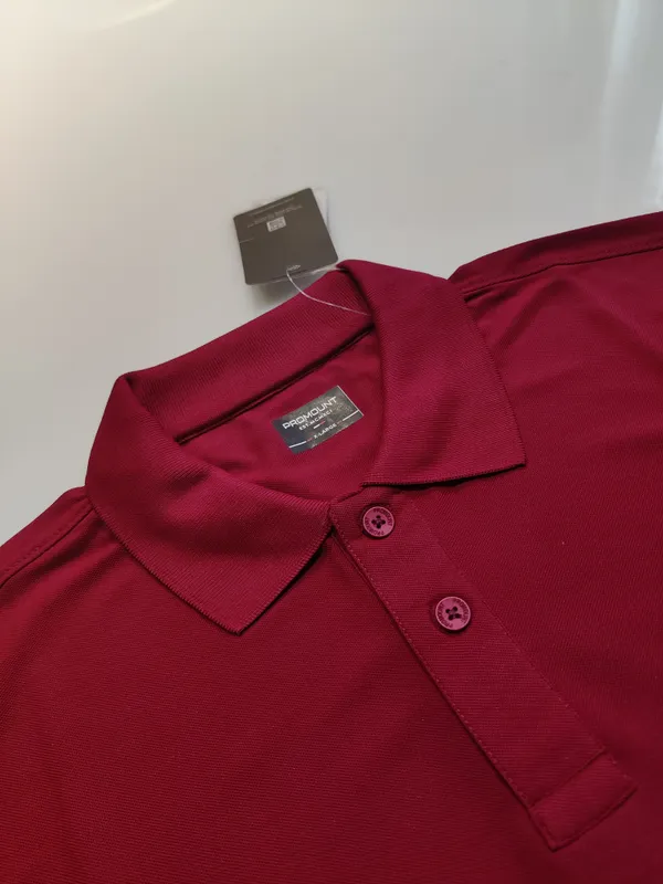 Maroon_Polyester_Solid_T-Shirt_For_Men