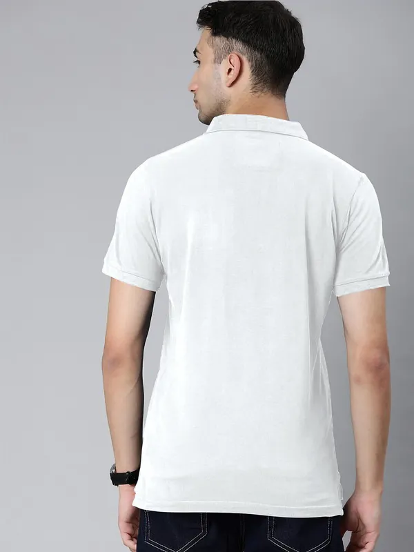 White_Polyester_Solid_T-Shirt_For_Men