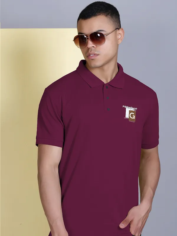 Maroon_Polyester_Solid_T-Shirt_For_Men