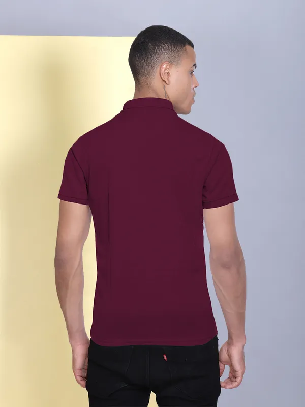 Maroon_Polyester_Solid_T-Shirt_For_Men