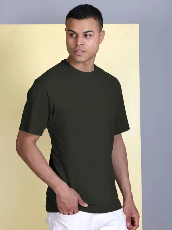 Dark_Green_Polyester_Solid_T-Shirt_For_Men
