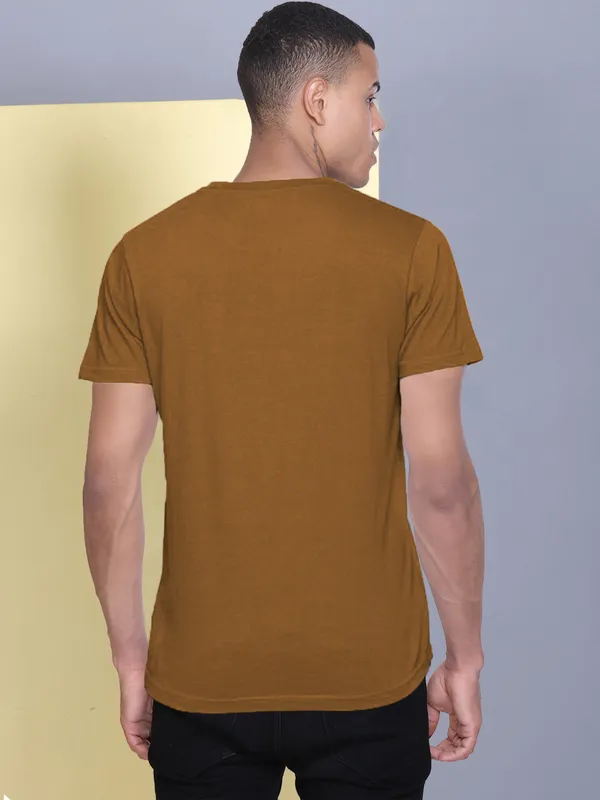Brown_Polyester_Solid_T-Shirt_For_Men