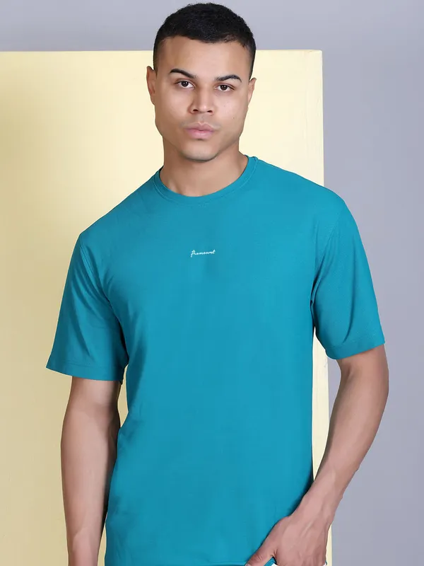 Light_Blue_Polyester_Solid_T-Shirt_For_Men