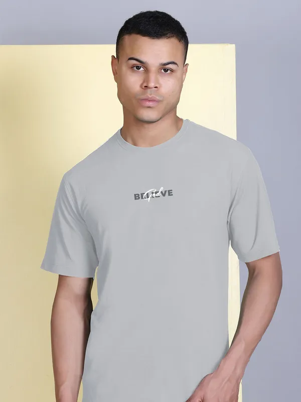 Grey_Polyester_Solid_T-Shirt_For_Men
