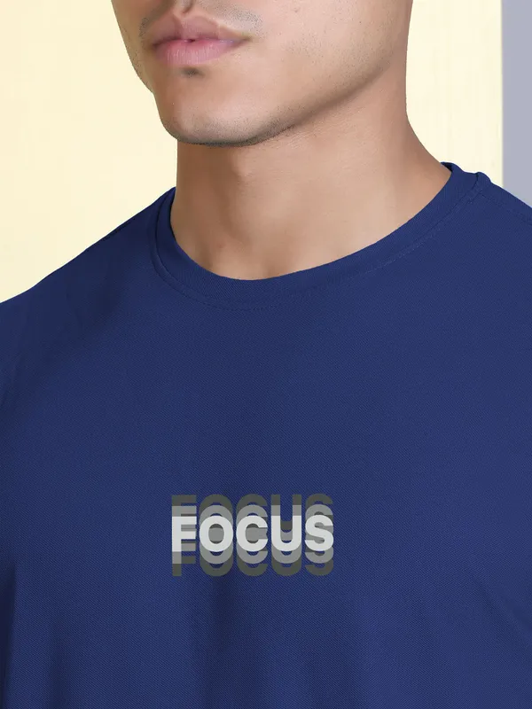Blue_Polyester_Solid_T-Shirt_For_Men