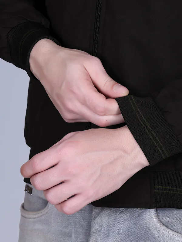 Black_Polyester_Solid_Regular_Fit_Jacket_For_Men