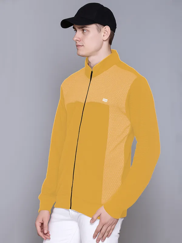 Yellow_Cotton_Blend_Solid_Full_Sleeve_High_Neck_Sweatshirt_For_Men