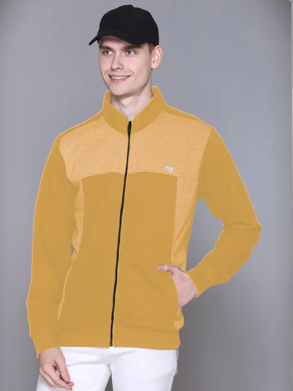 Yellow_Cotton_Blend_Solid_Full_Sleeve_High_Neck_Sweatshirt_For_Men