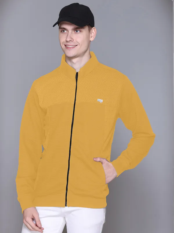 Yellow_Cotton_Blend_Solid_Full_Sleeve_High_Neck_Sweatshirt_For_Men
