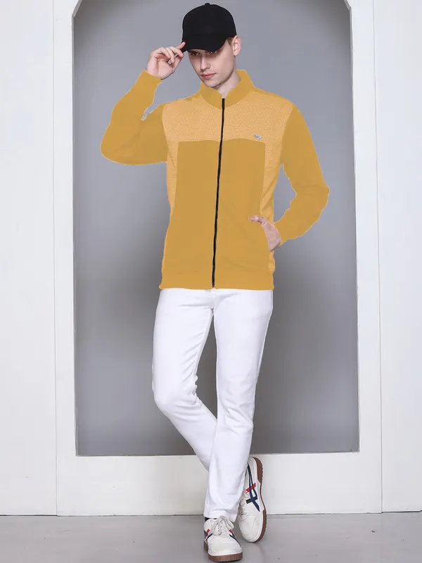 Yellow_Cotton_Blend_Solid_Full_Sleeve_High_Neck_Sweatshirt_For_Men