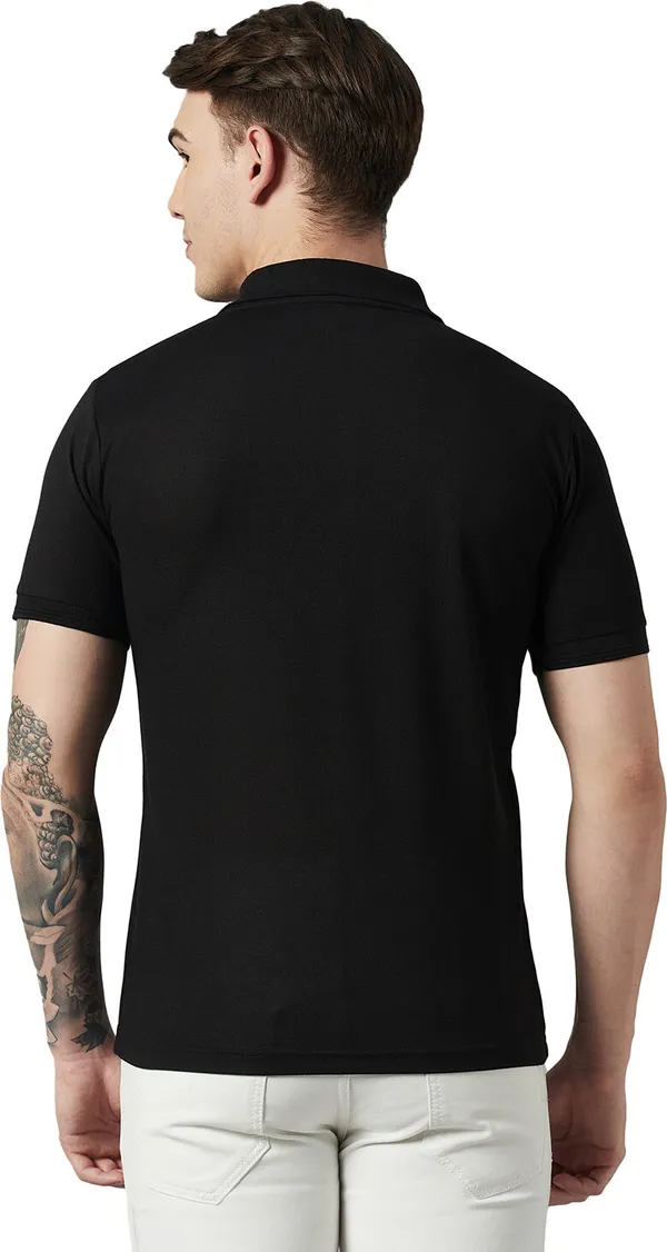 Black_Cotton_Blend_Solid_T-Shirt_For_Men