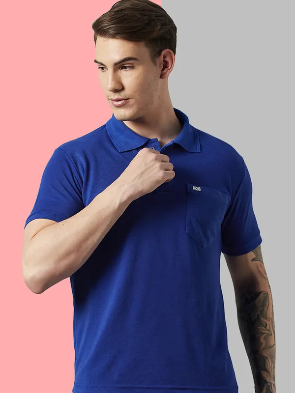 Blue_Cotton_Blend_Solid_T-Shirt_For_Men