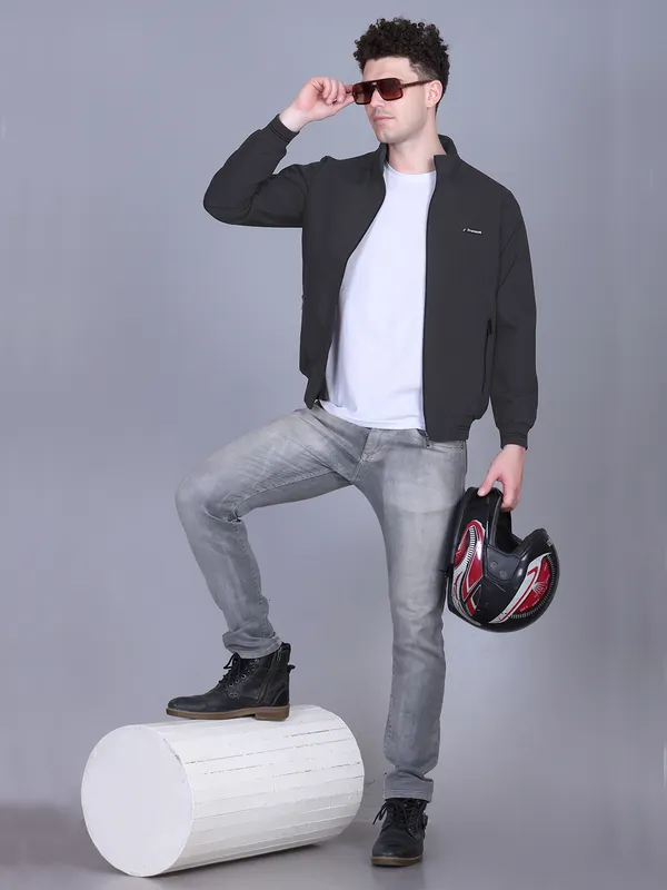 Dark_Grey_Polyester_Solid_Regular_Fit_Jacket_For_Men