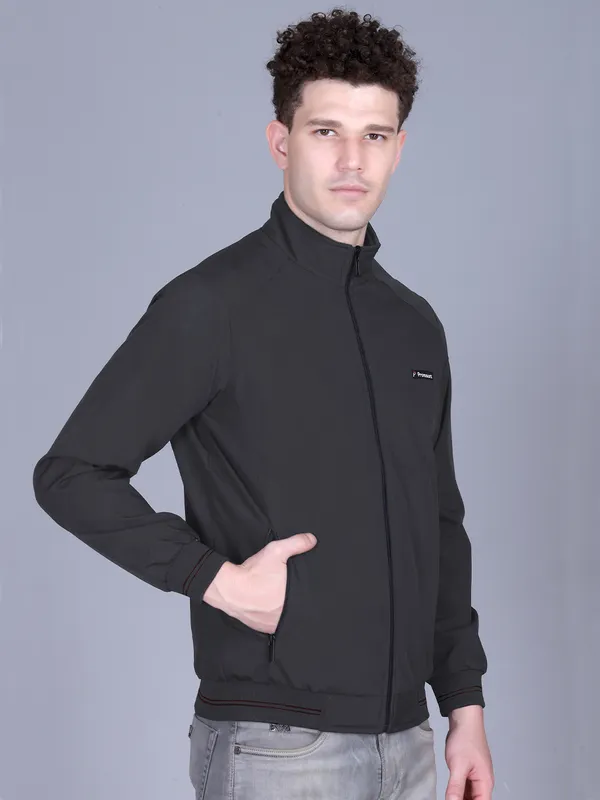 Dark_Grey_Polyester_Solid_Regular_Fit_Jacket_For_Men
