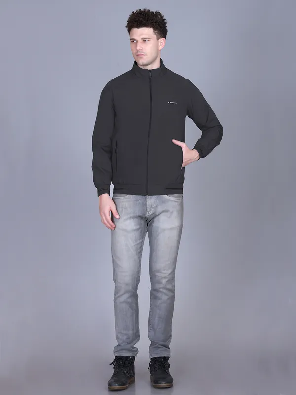 Dark_Grey_Polyester_Solid_Regular_Fit_Jacket_For_Men