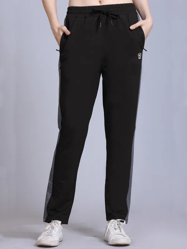 Black_Cotton_Blend_Striped_Track_Pant_For_Women