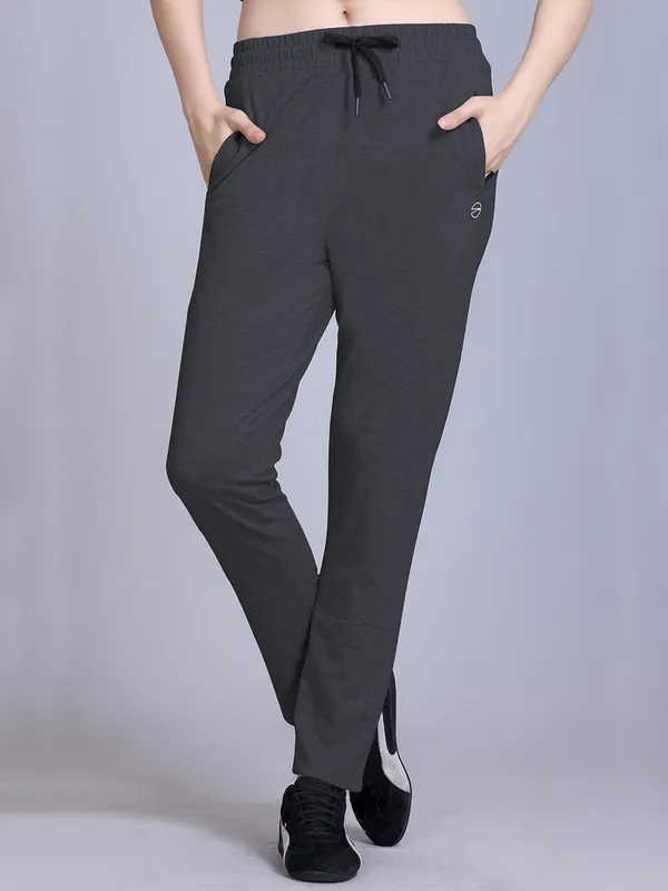 Grey_Cotton_Blend_Solid_Track_Pant_For_Women