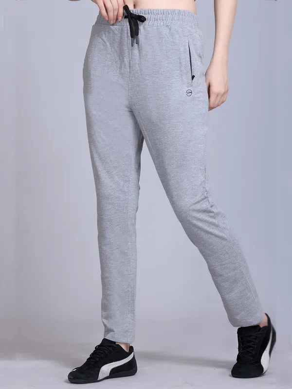 Grey_Cotton_Blend_Solid_Track_Pant_For_Women
