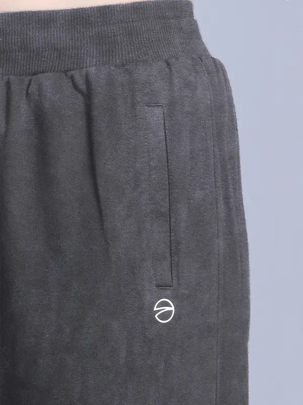Grey_Cotton_Blend_Solid_Track_Pant_For_Women