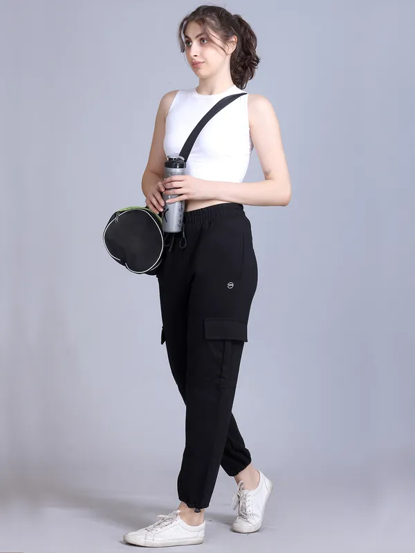 Black_Cotton_Blend_Solid_Track_Pant_For_Women