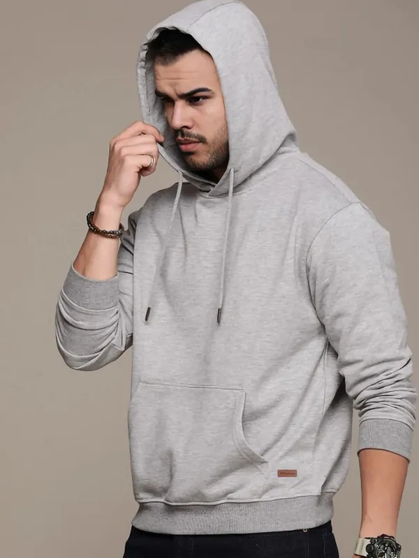Grey_Fleece_Solid_Full_Sleeve_Hooded_Neck_Sweatshirt_For_Men
