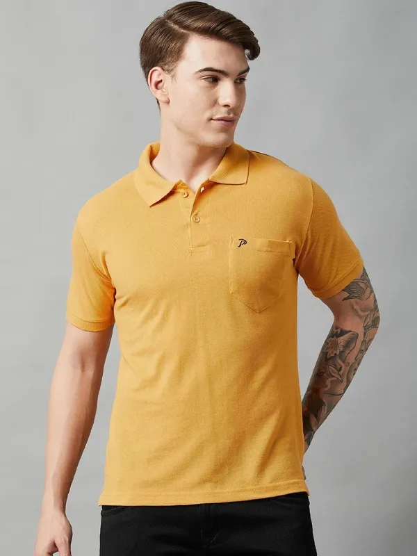 Gold_Cotton_Blend_Solid_T-Shirt_For_Men
