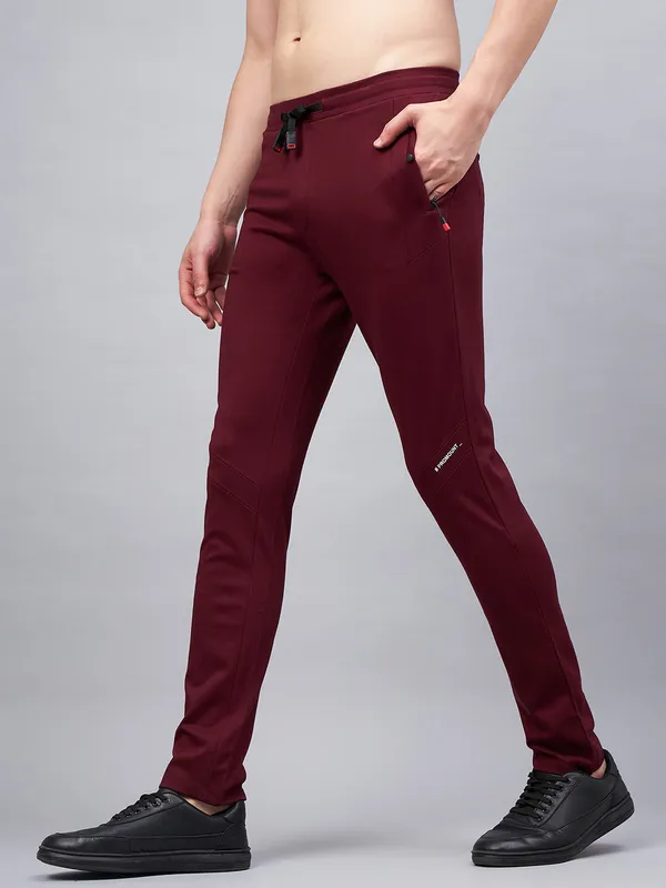 Maroon_Lycra_Blend_Solid_Track_Pant_For_Men