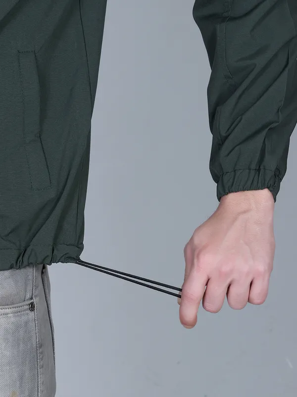 Green_Polyester_Solid_Regular_Fit_Jacket_For_Men