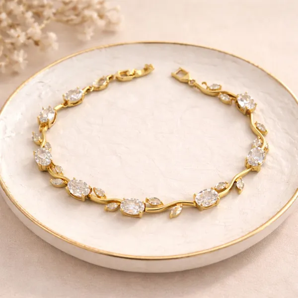 Tulip_Vine_in_Crystal_18K_Gold_Plated_Links_Bracelet