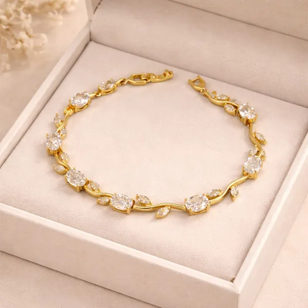 Tulip_Vine_in_Crystal_18K_Gold_Plated_Links_Bracelet